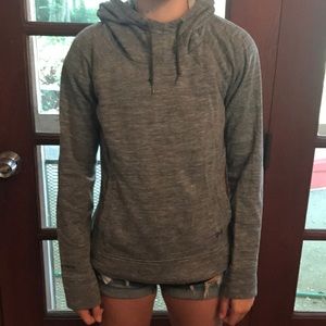 Under Amour Sweatshirt